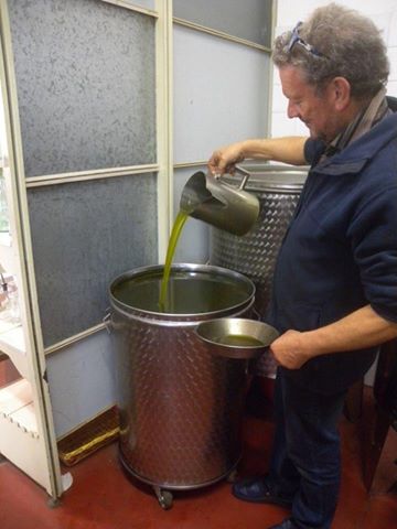 23380011_1979386115650803_9160906407253085447_n