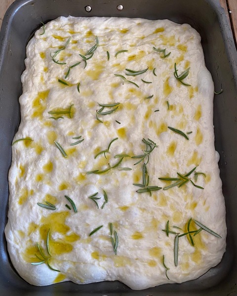 AEA3D68E-9206-45B4-A7C9-0AE851B6244A