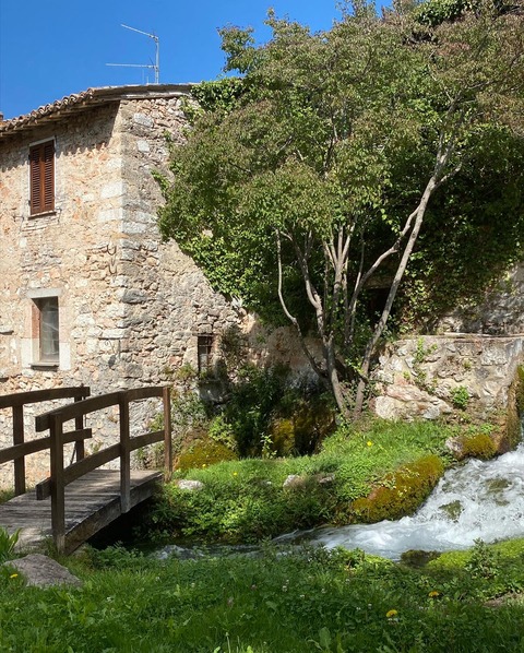 6D82488E-8481-4420-B3A1-2C182FC93C27