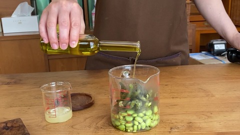 IMG_0527 - frame at 0m2s