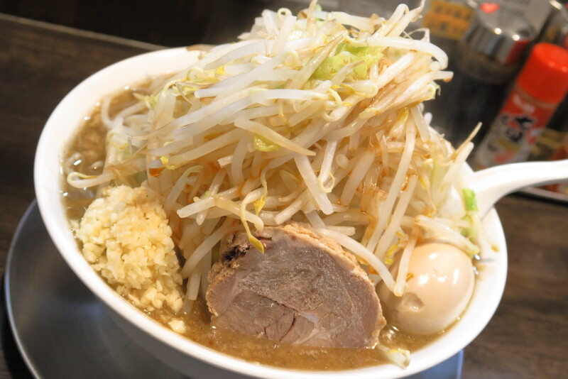 ぶらり にぼし味噌 極上拉麺 ハンサム侍 鹿角市 カメラを持ってぶらりと散歩