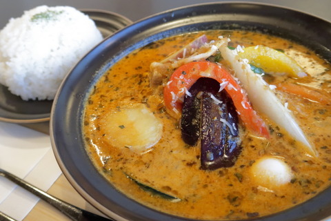ぶらり、ポークスープカレーココナッツベース@大曲食堂【大仙市】