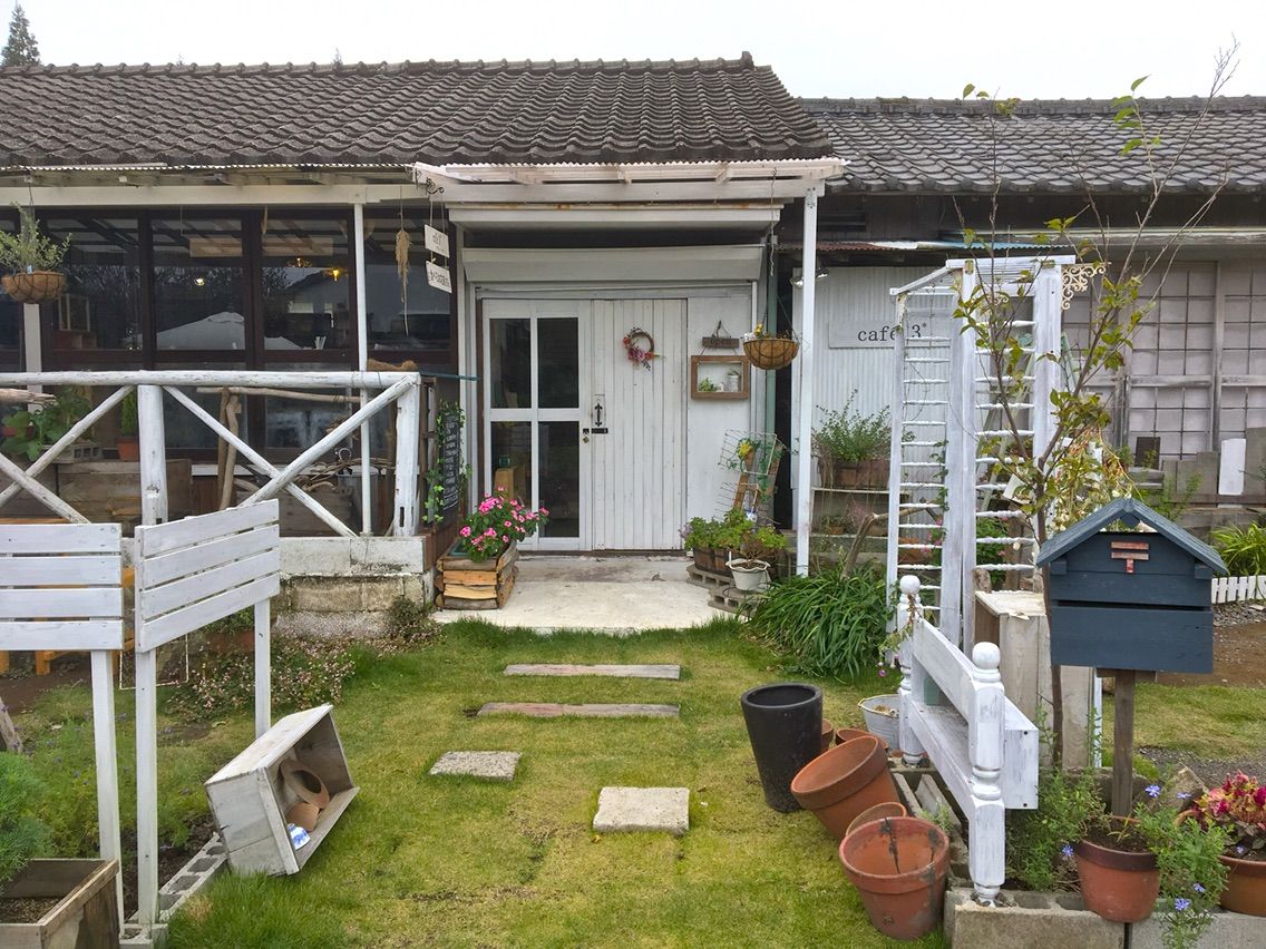 静かでお洒落な隠れ家カフェで素敵なランチを頂きます Cafe 3 鹿児島 本名町 楽しかった帳簿