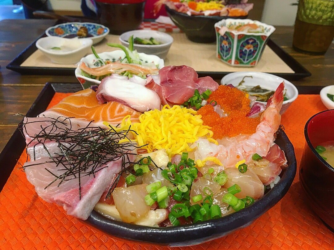 驚愕のコスパ 海鮮丼うまーい 魚屋やまけん 鹿児島 坂元町 楽しかった帳簿