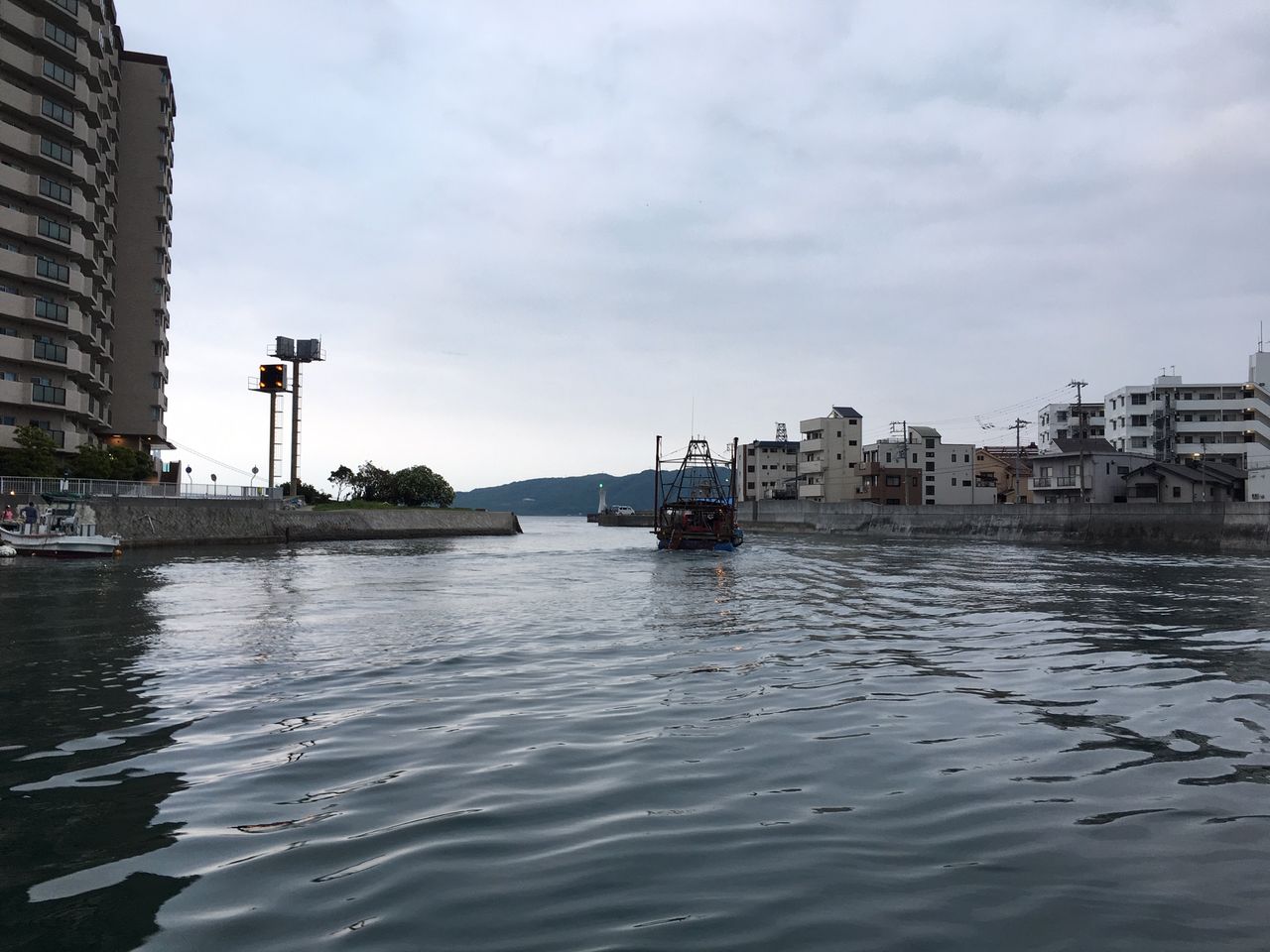 ワカメ地獄 タコエギでマダコ狙い 4回目 In 明石沖 名田屋乗合船 ボーズが怖くて釣りができるかっ ワカメ地獄 タコエギでマダコ狙い 4回目 In 明石沖 名田屋乗合船 ボーズが怖くて釣りができるかっ