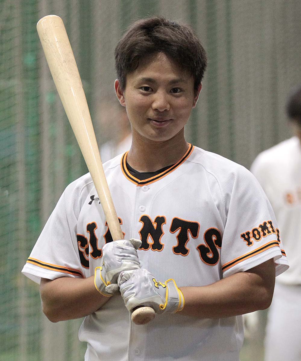 巨人 今オフの戦力外20人に 育成の小山翔平と広畑塁に通告 愛loveジャイアンツ 巨人 今オフの戦力外20人に 育成の小山翔平と広畑塁に通告 愛loveジャイアンツ
