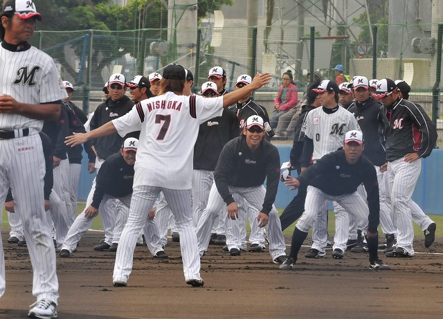 ���⤹������