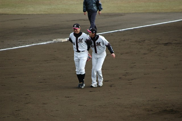 �����ɥե饤03