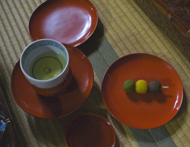 ˷������Ļ�