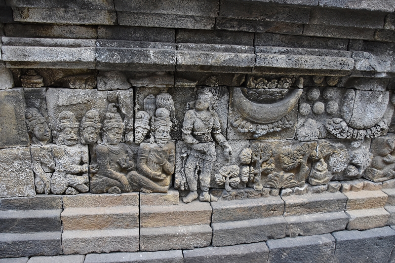 2015年インドネシア旅行記 第14回 ボロブドゥールの壁面の