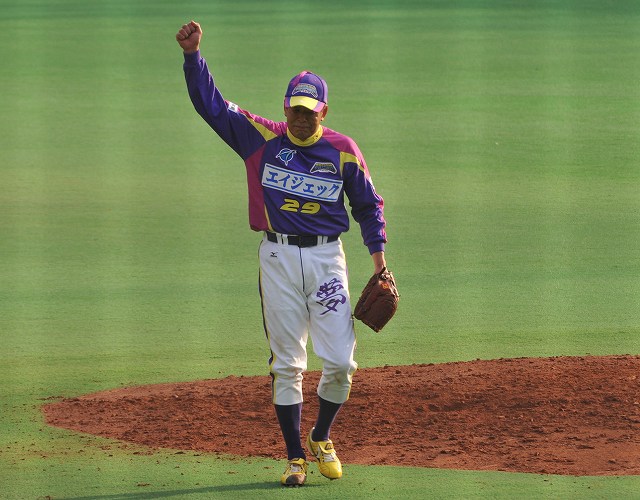 三振を取る村田