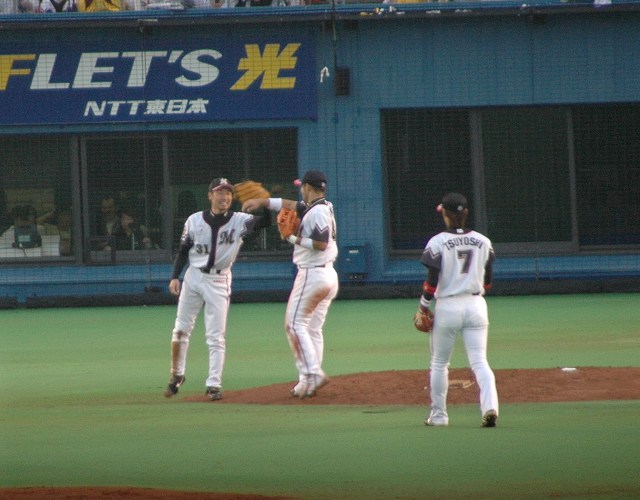勝利!