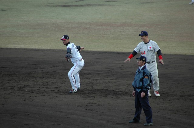 ����˸��03