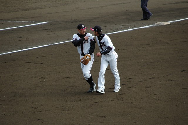 �����ɥե饤04