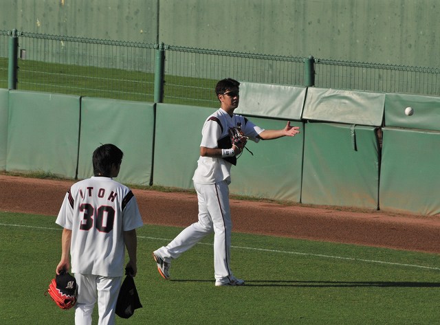 ���ڤ���