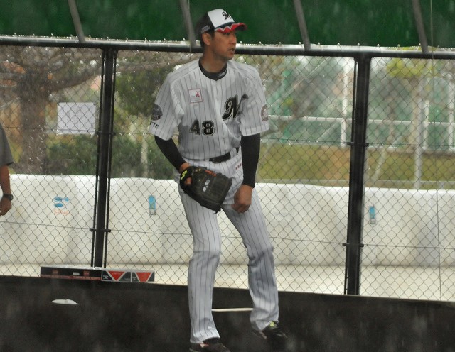 ���ڤ���