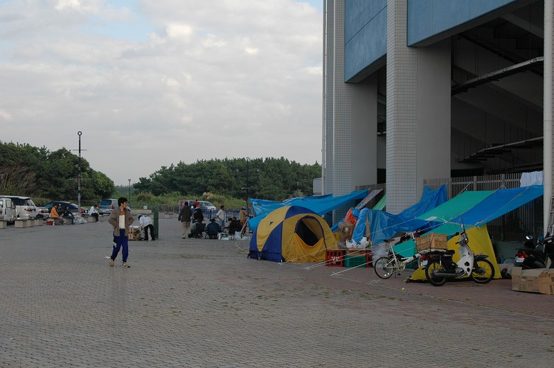テント村2