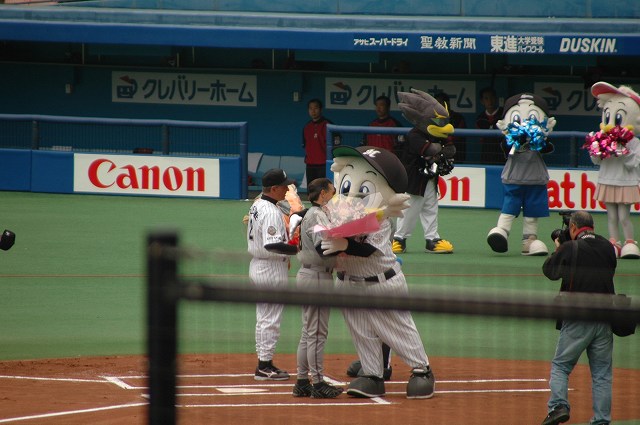 ξ�ޥ����åȤˤ���«£��