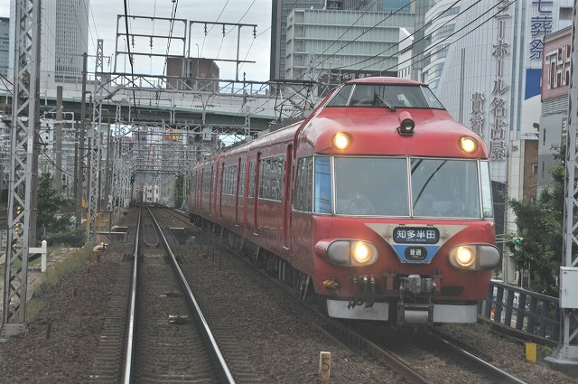 パノラマカー