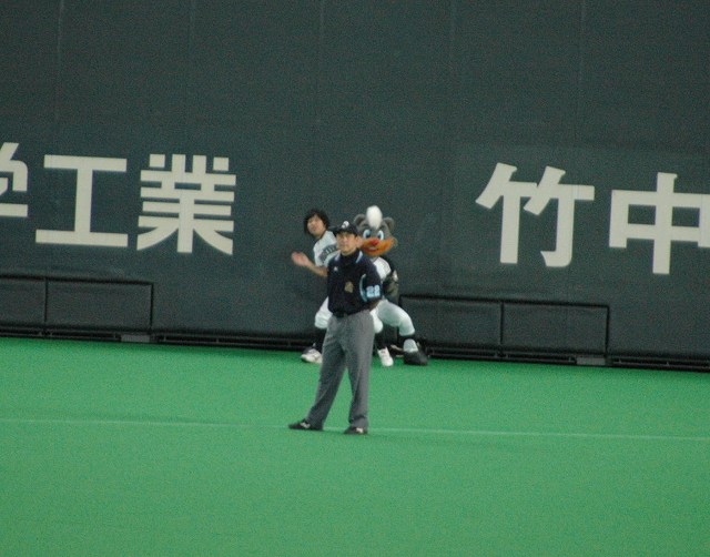 8回