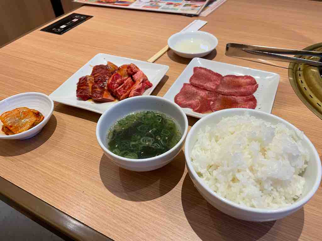 一人焼肉シリーズ 水巻町 ワンカルビ編 ブースカの本日の麺です