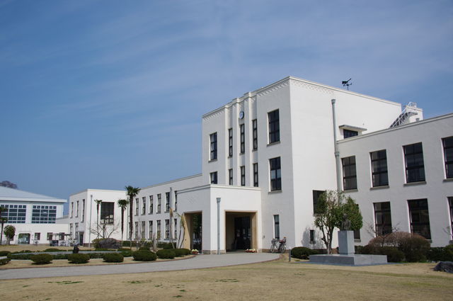 けいおん 舞台探訪 1 旧豊郷小学校 上 外観 廊下 講堂 慶應義塾大学 舞台探訪部の記録 けいおん 舞台探訪 1 旧豊郷小学校 上 外観 廊下 講堂 慶應義塾大学 舞台探訪部の記録