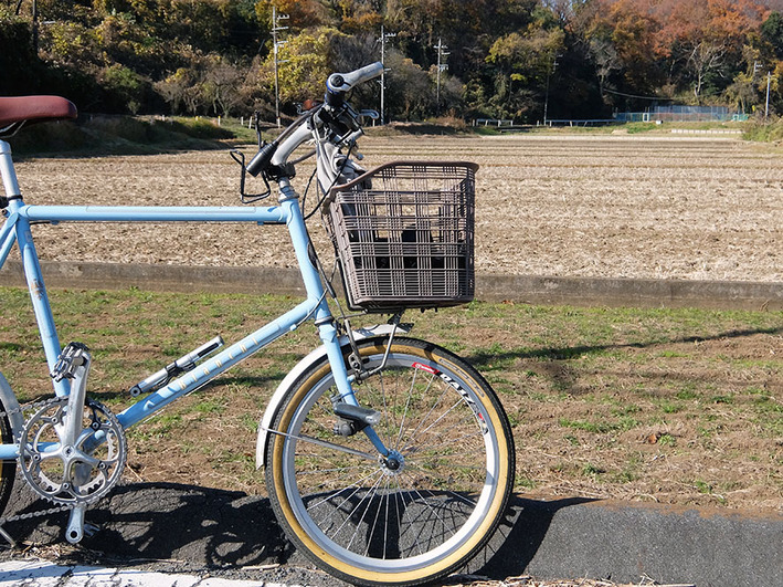 違法電動自転車に無言で抜かれる!!