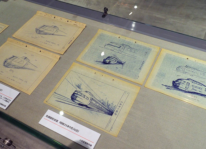 ロマンスカー14