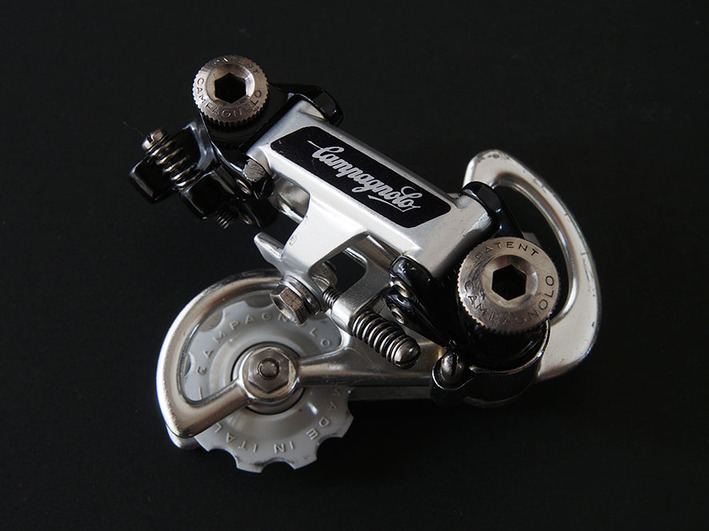 カンパの部品精度は凄いよね!!  今は知らんけど