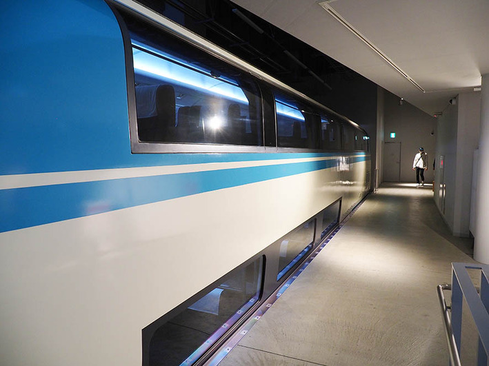 ロマンスカー22