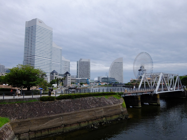 横浜9