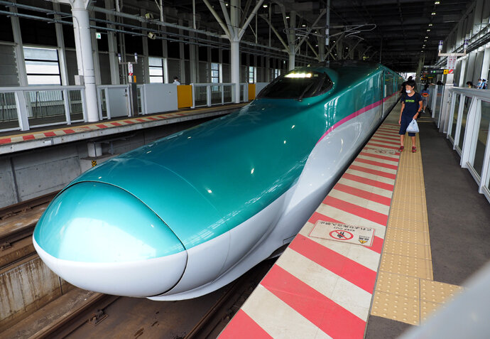 すごいぜ!!  北海道新幹線の駅!!!!