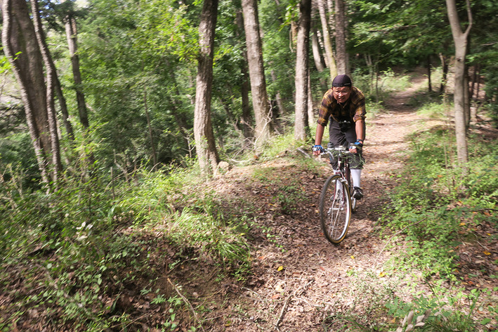 山を下れ!!  そこには見晴らしドライブイン