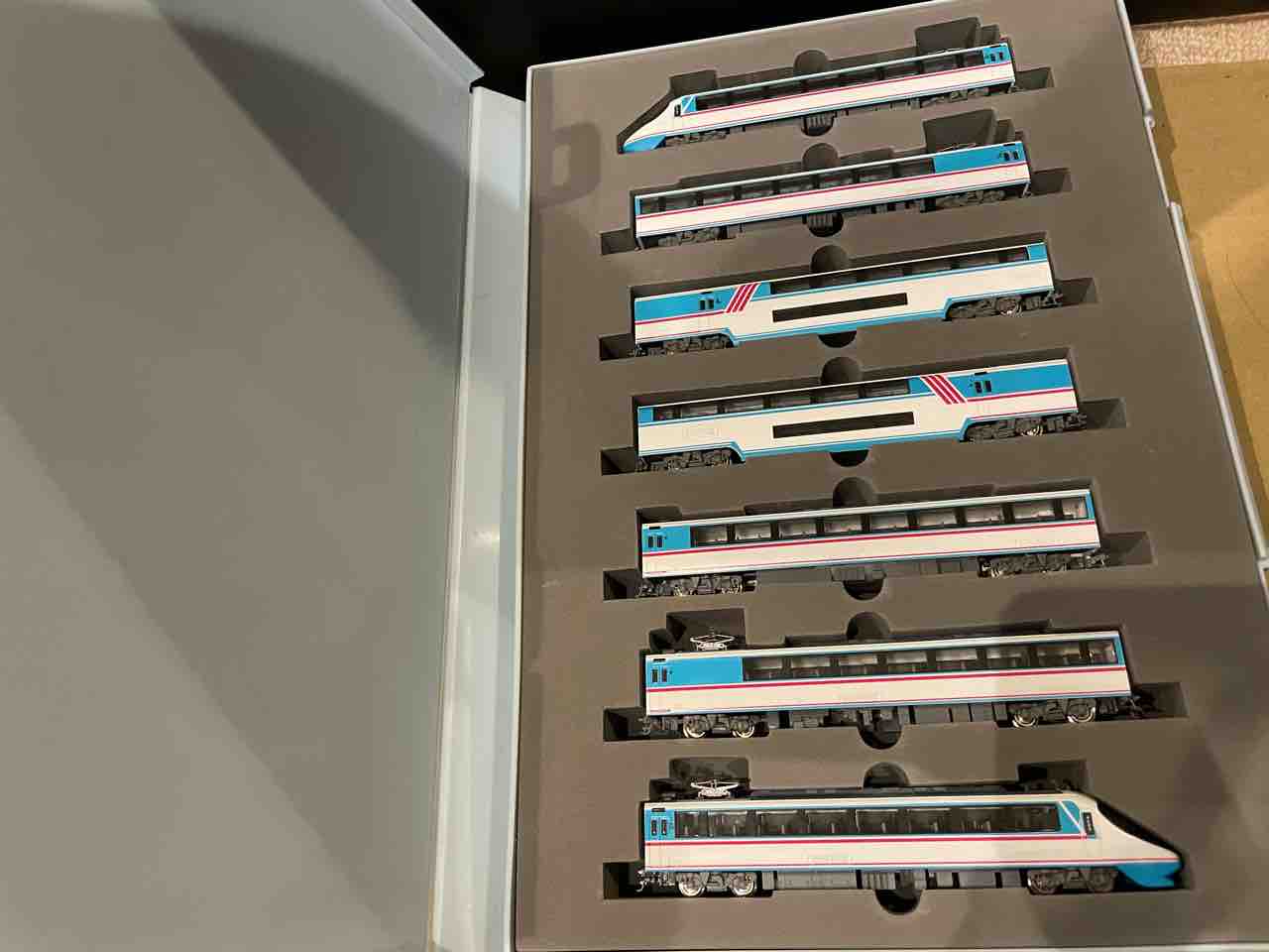 MODEMO 小田急電鉄 20000形 RSE レビュー : ぶーのざっくばらんブログ