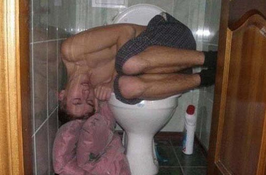 ハメをはずしすぎた酔っぱらいの末路がこちらですw バズラル団 ハメをはずしすぎた酔っぱらいの末路がこちらですw バズラル団
