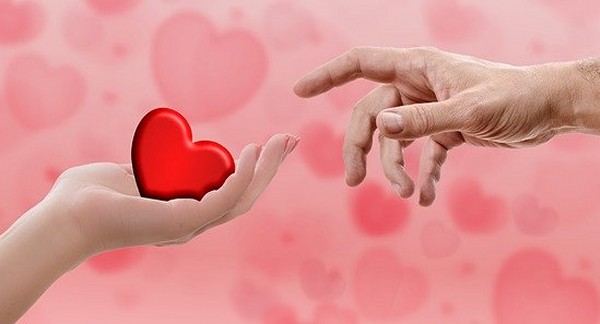 heart-3149536_640