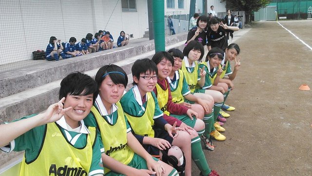 勝てました 勝ったけど 勝ったチームの振る舞いを 若葉総合高校女子サッカー部 感謝 自信 謙虚 Wakaba Football 仲間と共に 若葉総合高校女子サッカー部コーチのひとり言
