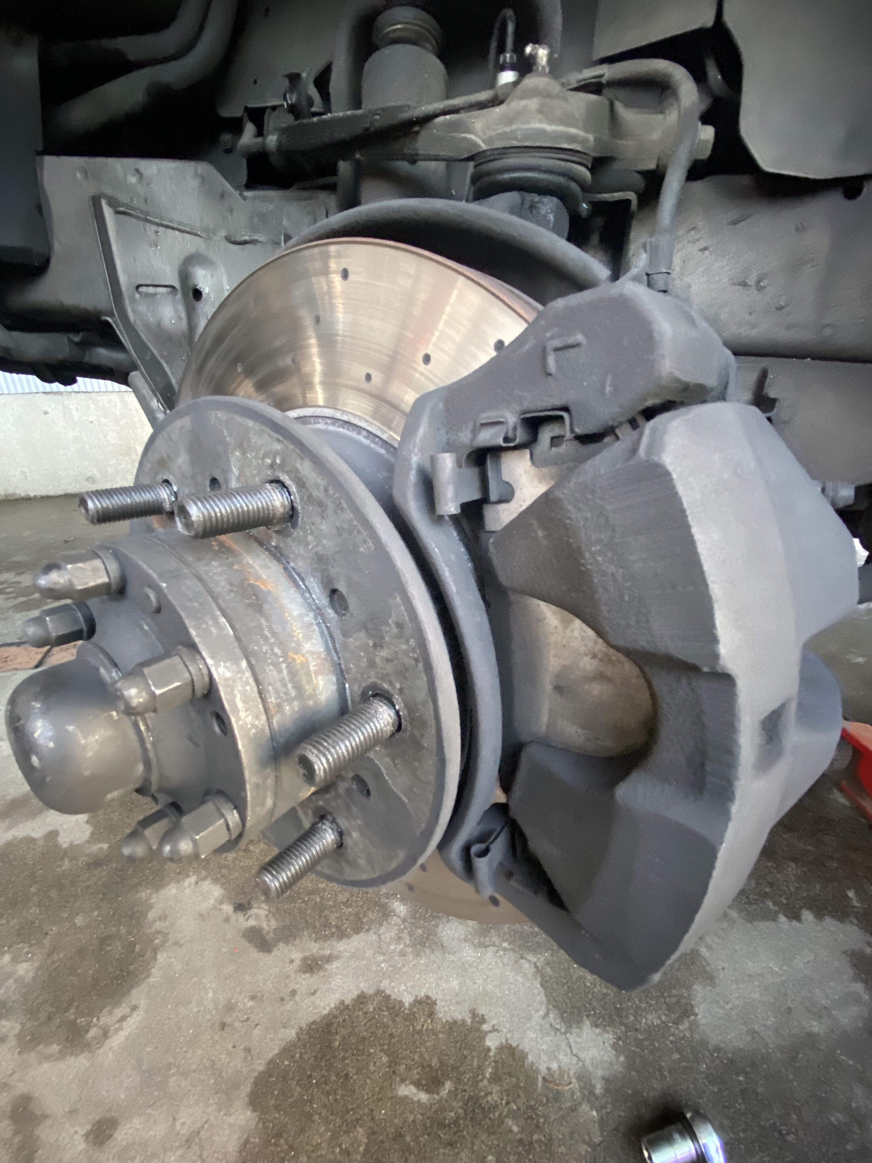 100系ハイエースワゴン　フロントブレーキピストン 100系ハイエースワゴン フロントブレーキピストン ☆気まぐれ更新日記