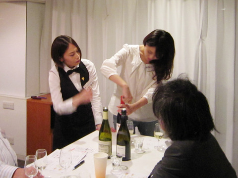 how_to_open_wine