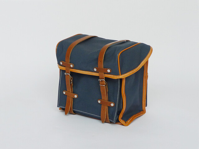 F955EE9D-844B-49CE-9BF8-BCE5E2621274