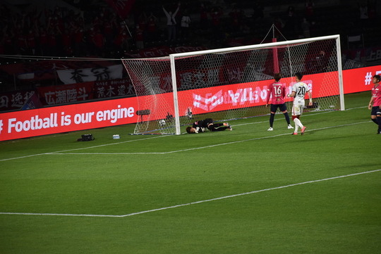 0E7734C9-60F3-4FAB-A2C1-EF553BDD6C3E_1_105_c