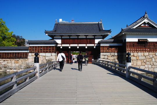 46DD8DA1-986E-4371-B606-EF068C495195_1_105_c