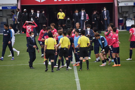 68799D17-1E5D-4B97-BCC4-515AF3221560_1_105_c