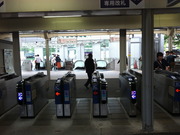 阪急仁川駅東口改札