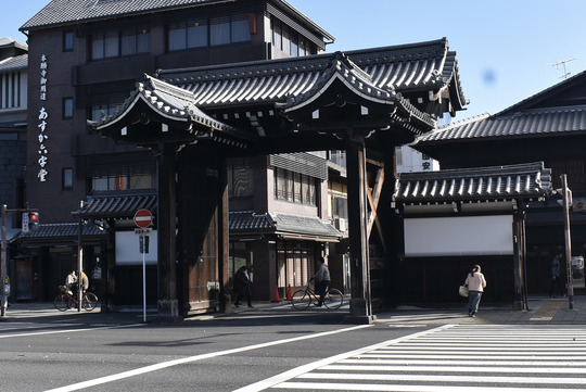 ���ܴ������