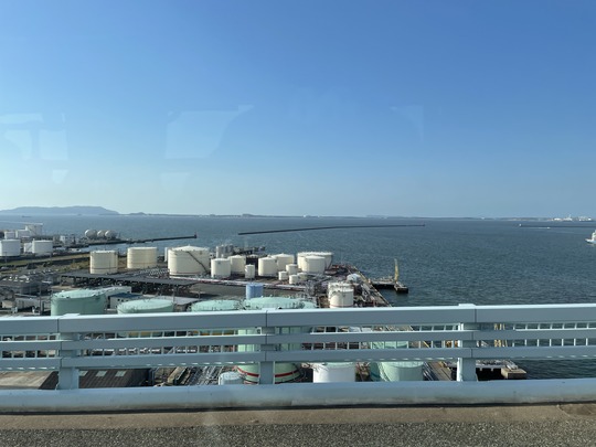 B87C6C49-21B1-4EEE-A3BF-5F0A523FD6E6