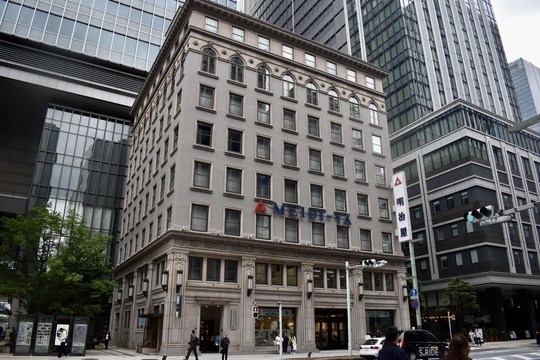 Meidi-ya Kyobashi Building-1