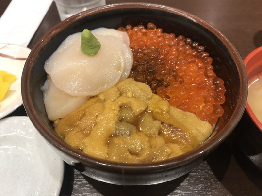 函館巴丼@「きくよ食堂」新千歳空港店