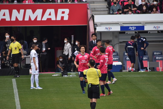 099B4B94-9E93-4605-9308-BFCDD1EC8B30_1_105_c