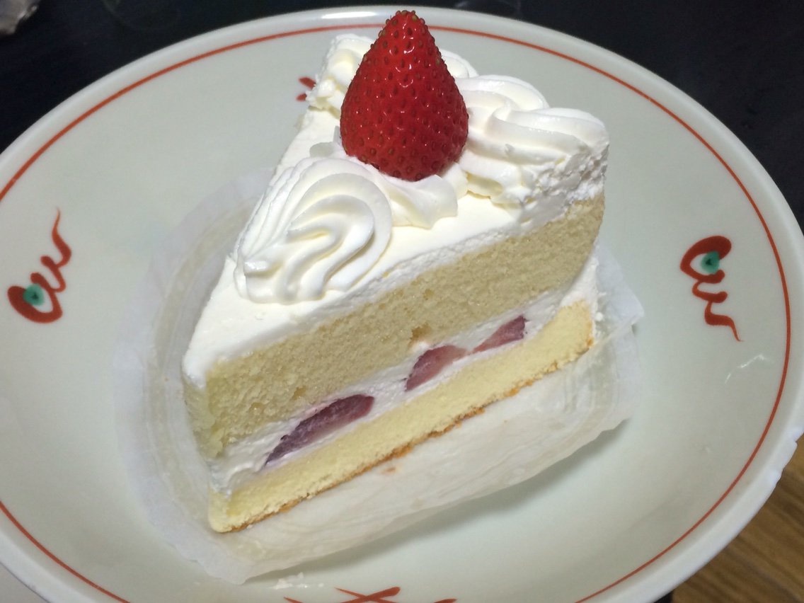 洋菓子の定番 不二家 の苺ショートケーキ Fujiya Masaruのブログ